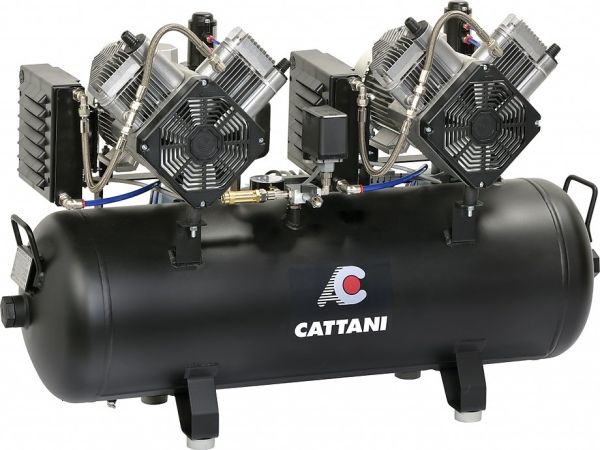 Компрессор Cattani на 5-6 установок (3-фазный), 2 двигателя по 2 цилиндра, 2 осушителя, ресивер 100 л