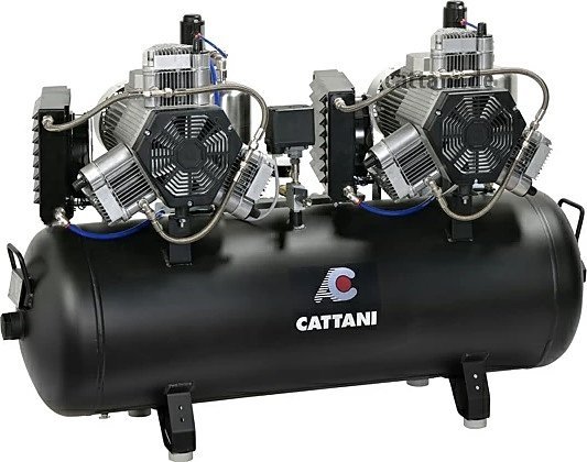 Компрессор Cattani на 7 установок, с 2-мя 3-х цилиндровыми двигателями, ресивер 150 л